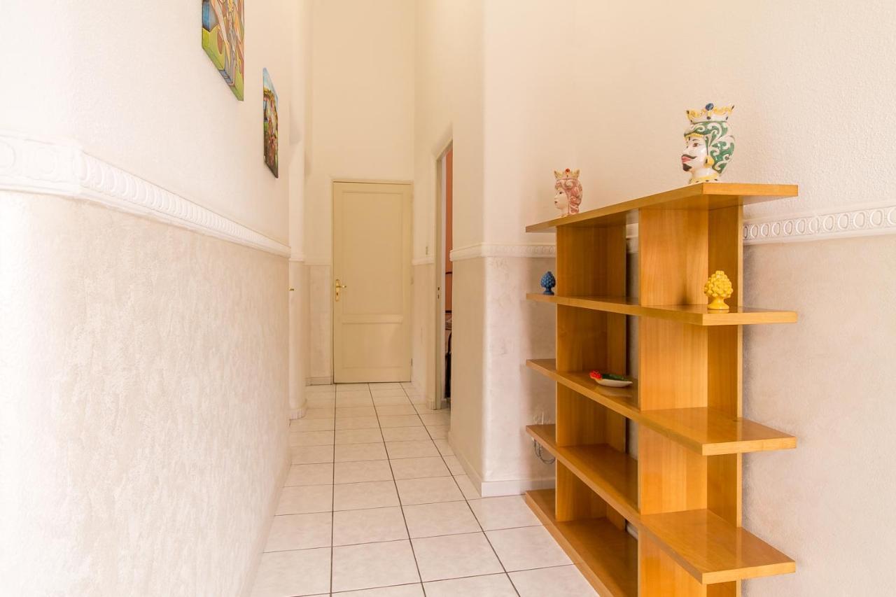 Sicula Home Few Minutes To Sea - Happy Rentals Catania Bagian luar foto