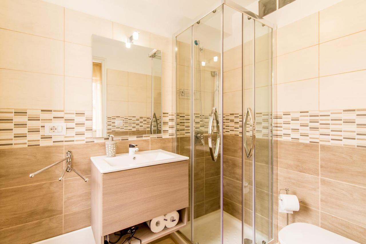 Sicula Home Few Minutes To Sea - Happy Rentals Catania Bagian luar foto