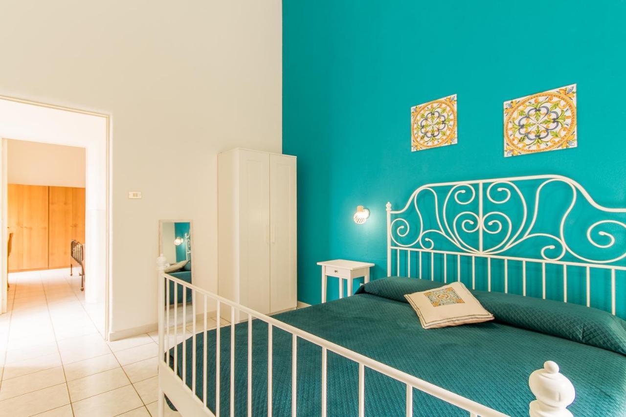 Sicula Home Few Minutes To Sea - Happy Rentals Catania Bagian luar foto